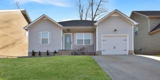 Pet Friendly Three Bedroom! Gallery 1