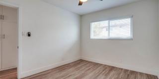 Stylish Mid‑Century Building in West Adams Park Tract Gallery 37
