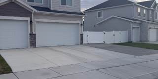 1210 East Blacksmith Road Gallery 1