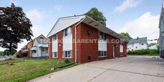 3424 Douglas Road Gallery 2