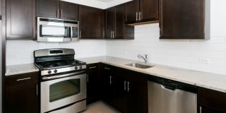 Shoreland Apartments Gallery 29