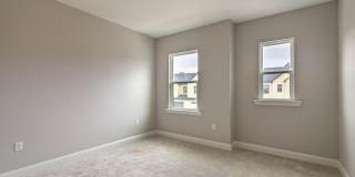 11371 NEWTONIAN Boulevard Gallery 13