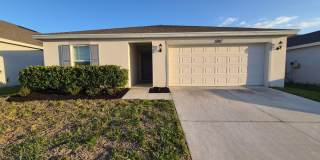 ***FREE RENT*** Beautiful 3 Bedroom/2 Bathroom Home in Haines City Gallery 3