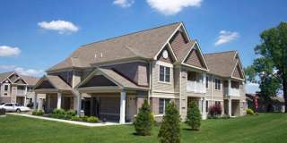 Deer Lakes Apartments Gallery 1