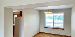 Fantastic 4 Bedroom Nestled in the heart of Old Farm! Gallery 6