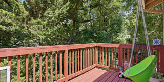 Beautiful Spacious 3-bedroom 2-Bath in Oakland! Gallery 20