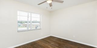 The Julep Gallery 89