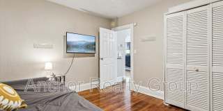 1839 Edgewood Avenue Gallery 47