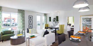 AMLI Lex on Orange Gallery 4