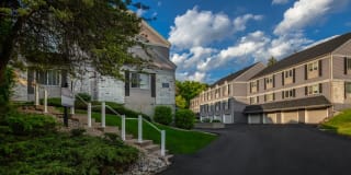 Yorktown Apartments Gallery 10