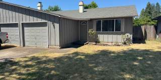 2 bedroom 1 bath duplex with a garage! 2 bedroom 1 bath duplex with a garage! Gallery 1