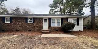 Charming Single-Family Home with Fenced in Backyard! Gallery 15