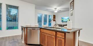 403 Magnolia Ln Gallery 9