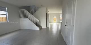 2638 SE 9th St Gallery 4