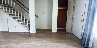 Unfurnished Townhouse Near Downtown Sarasota Gallery 14