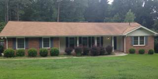 **ASK HOW YOU CAN MOVE IN WITH NO SEC. DEP.**105 Timberlane Trl: 3BD, 2BA brick ranch on level lot with fenced-in backyard. Convenient to shopping and restaurants on HWY 85. AVAILABLE MARCH 2026! Gallery 1