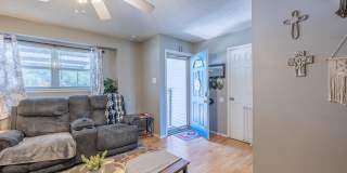 3413 Belmont Avenue Gallery 8
