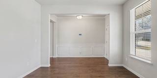 Modern 4BR/2.5BA Home in Lithonia w/Hot Tub & Outdoor Firepit Gallery 9