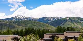 Luxury Townhome at The Cove at Eagle Mountain in Park Meadows Gallery 32