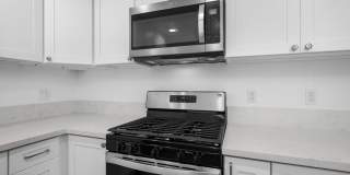 2620 West Aurora Street - 1 Gallery 15