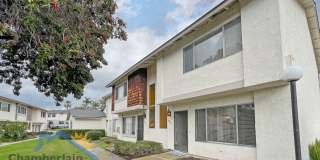 Cozy 3 Bedroom Townhouse in the Bay Shores South Community Cozy 3 Bedroom Townhouse in the Bay Shores South Community Gallery 1