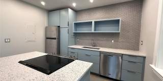 132A Biltmore Avenue Gallery 9