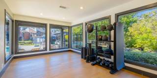 Wray North Dallas Gallery 16