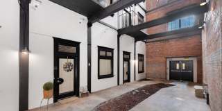 Broadway Lofts Gallery 27