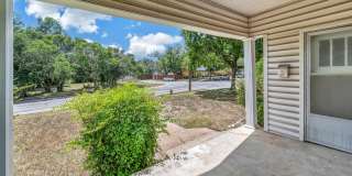 Spacious 3 Bed - 1 Bath House Near Downtown Spacious 3 Bed - 1 Bath House Near Downtown Gallery 4