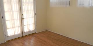1342 E Maple, Pool Home - AVAILABLE 6/1/2026 Gallery 17