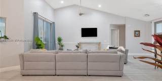 1800 Water Ridge Dr Gallery 13