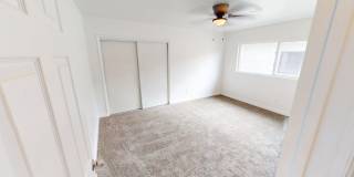 Large 2BD/1BA Upstairs Unit Large 2BD/1BA Upstairs Unit Gallery 4