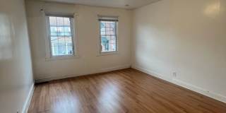 Spacious 3 Bedroom House Available Now! Gallery 13