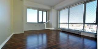 Luxury Fenway Apartment minutes walk to NEU and more!  Laundry in Unit! Pet Friendly Gallery 7