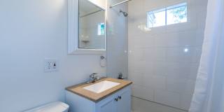 Beautiful Brookside duplex unit - NO PETS Gallery 25