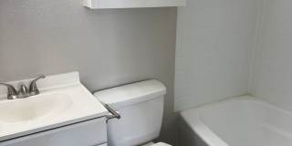 River Walk Apartments Gallery 25