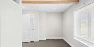 619 S 42ND Street Gallery 20