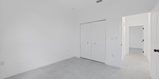 1310 Jefferson Avenue Gallery 23