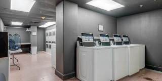 410 W 7th Street unit: 1023 Gallery 29