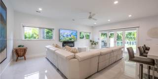 Amazing 2 Story House in Coral Gables Gallery 10