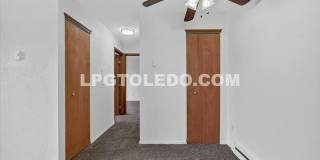 1220 Bedford Woods Dr.-16 Gallery 12