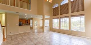 Spacious and stunning 4 bed 3.5 bath in Austin!!! Gallery 14