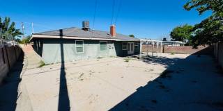 Gorgeous Remodeled 4+2 - $2800 Gallery 16