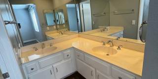 Move in Special: 2 Weeks Free! Great 2 Bedroom 2 bath - Villamira  Community, Laguna Niguel-In Unit Laundry Included Gallery 35