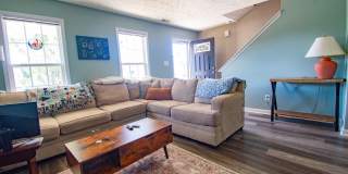 3 Bedroom 2.5 Bathroom with Large Fence Yard Gallery 6