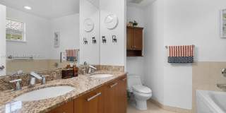 18413 NE 27th Ct Gallery 24