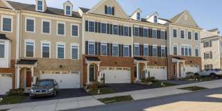 831 STONECLIFFE Road Gallery 1