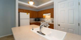 Conquistador 2/2 Condo Gallery 8