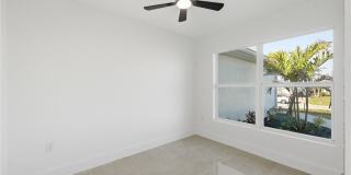 2105 NE 1st Avenue Gallery 23