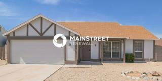 8538 West Columbine Drive Gallery 1